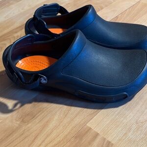 CROCS nwot Mens Black Adjustable Velcro Strap Slip On Size 12